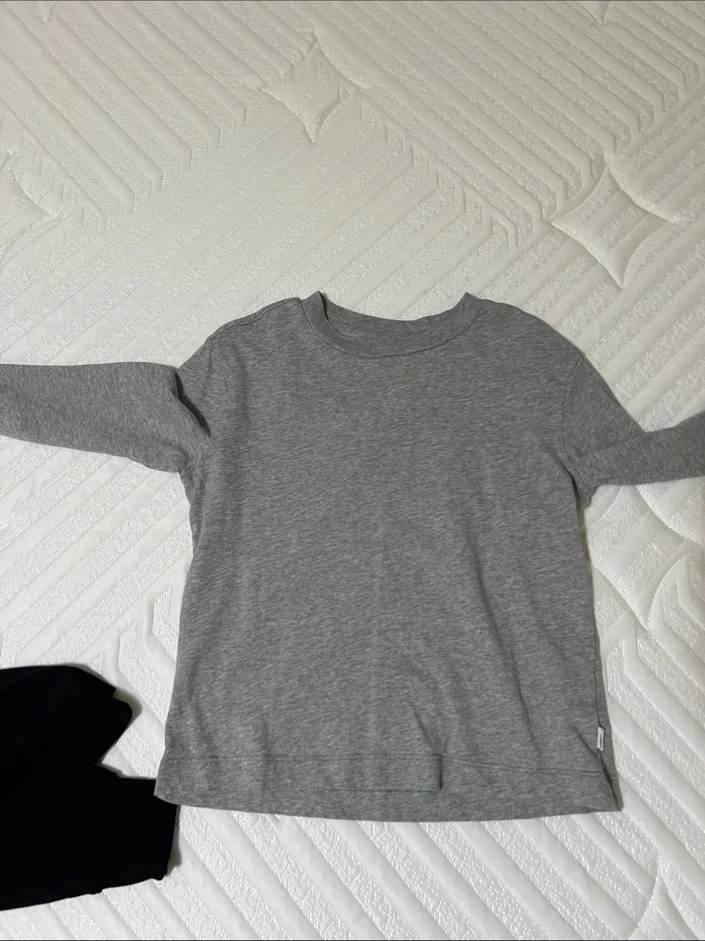 GAP Kids Long-Sleeve Crewneck Tees - Gray & Black